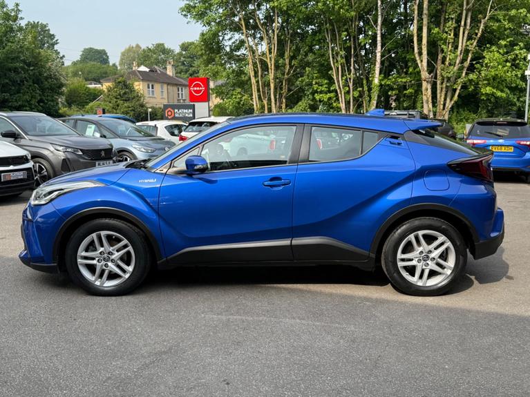 Used Toyota C-HR RO70DZN 6