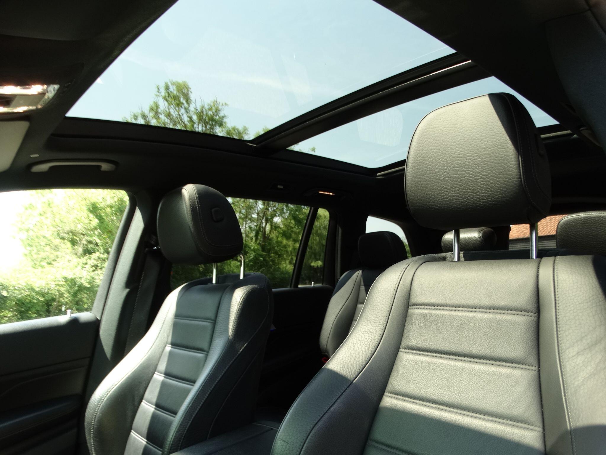 Mercedes-Benz GLS 2.9 GLS400d AMG Line (Premium) G-Tronic 4MATIC Euro 6 (s/s) 5dr — photo 12
