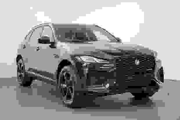 Used ~ Jaguar F-PACE 2.0 P400e 19.3kWh R-Dynamic SE Black Auto AWD Euro 6 (s/s) 5dr Santorini Black at Duckworth Motor Group