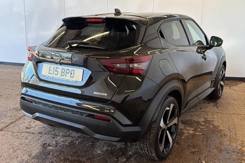 Nissan JUKE Photo at-5f385afd7c8a4a31b2753a94e7dca027.jpg