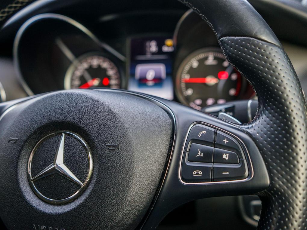 Used Mercedes-Benz V Class FY16YXD 28