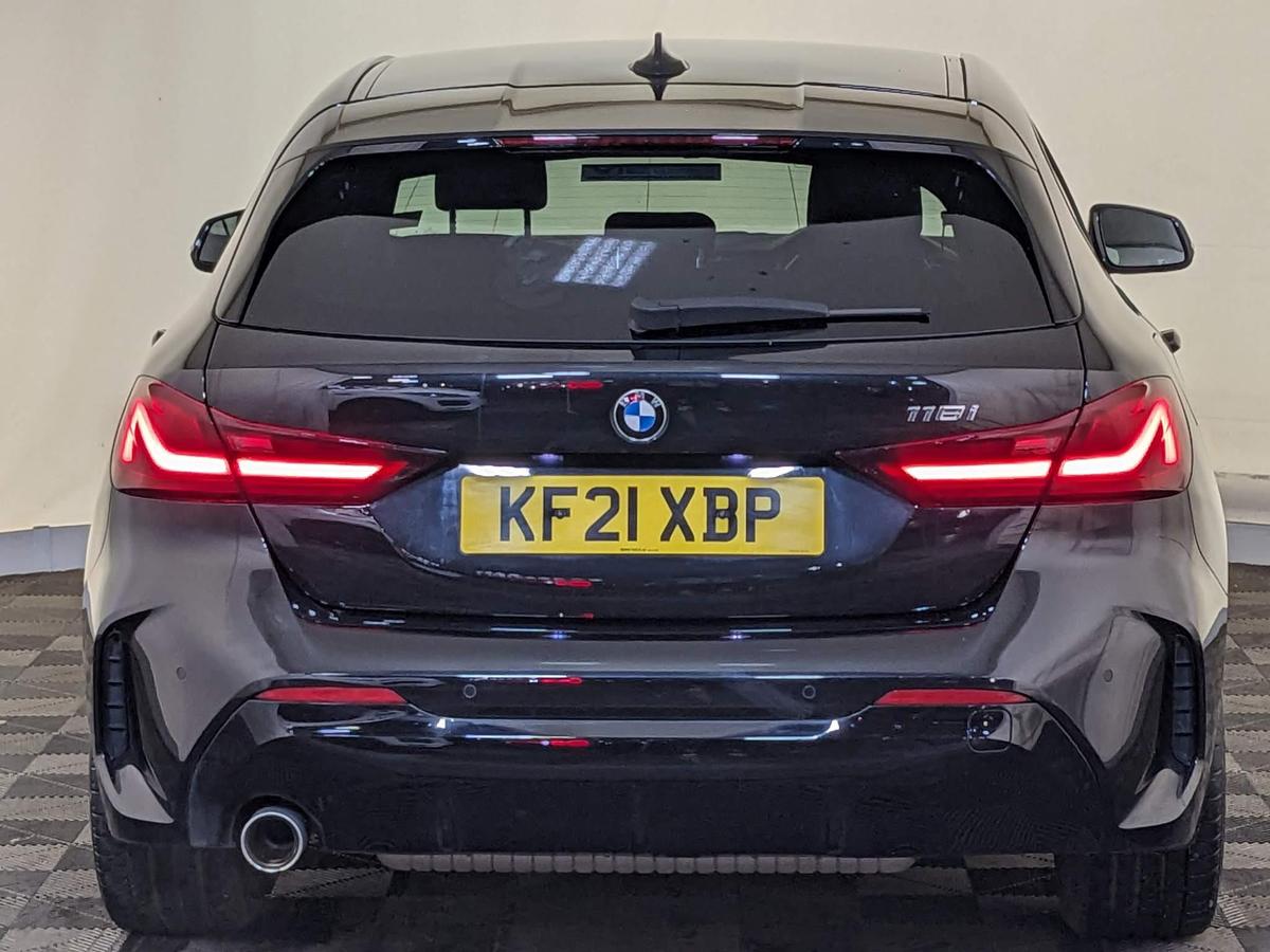 Used 2021 BMW 1 Series Black £17,295 | 50,170 Miles | V12