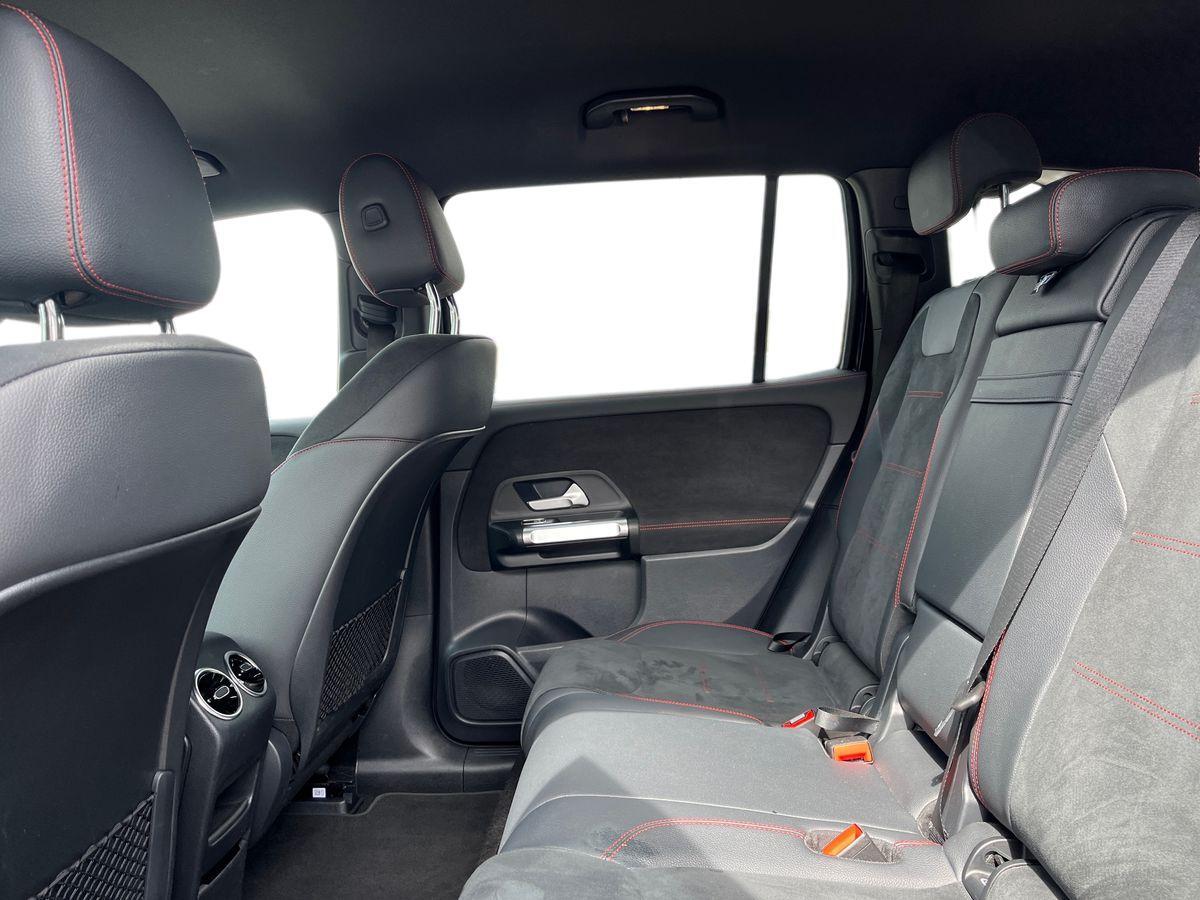Mercedes-Benz EQB Photo 3