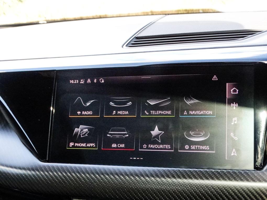Used Audi RS e-tron GT KY23PNF 29