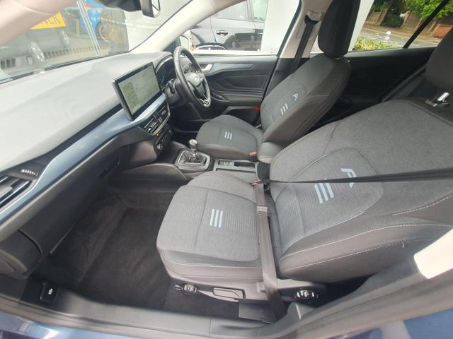 Used Ford Focus YM23KLP 41