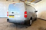 Vauxhall VIVARO Photo 3