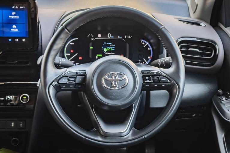 Used Toyota Yaris Cross WU24XSN 27