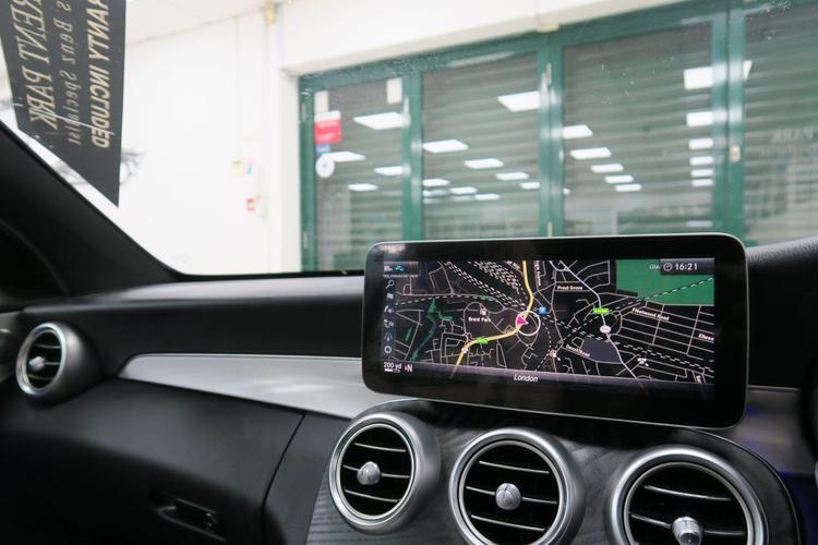 Used Mercedes-Benz C Class OY70ORT 17