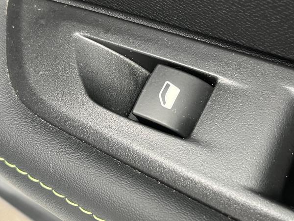 Used Peugeot E-208 KR21PXC 28