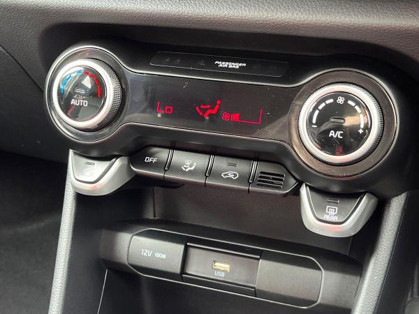 Kia Picanto Photo at-605948729f7d4f73a70ed96c0a21672e.jpg