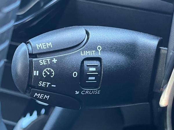 Used Peugeot 208 KJ25WFZ 45
