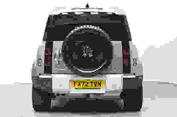 Land Rover DEFENDER Photo at-6077f20687314e06a24f1b7b21b6751c.jpg