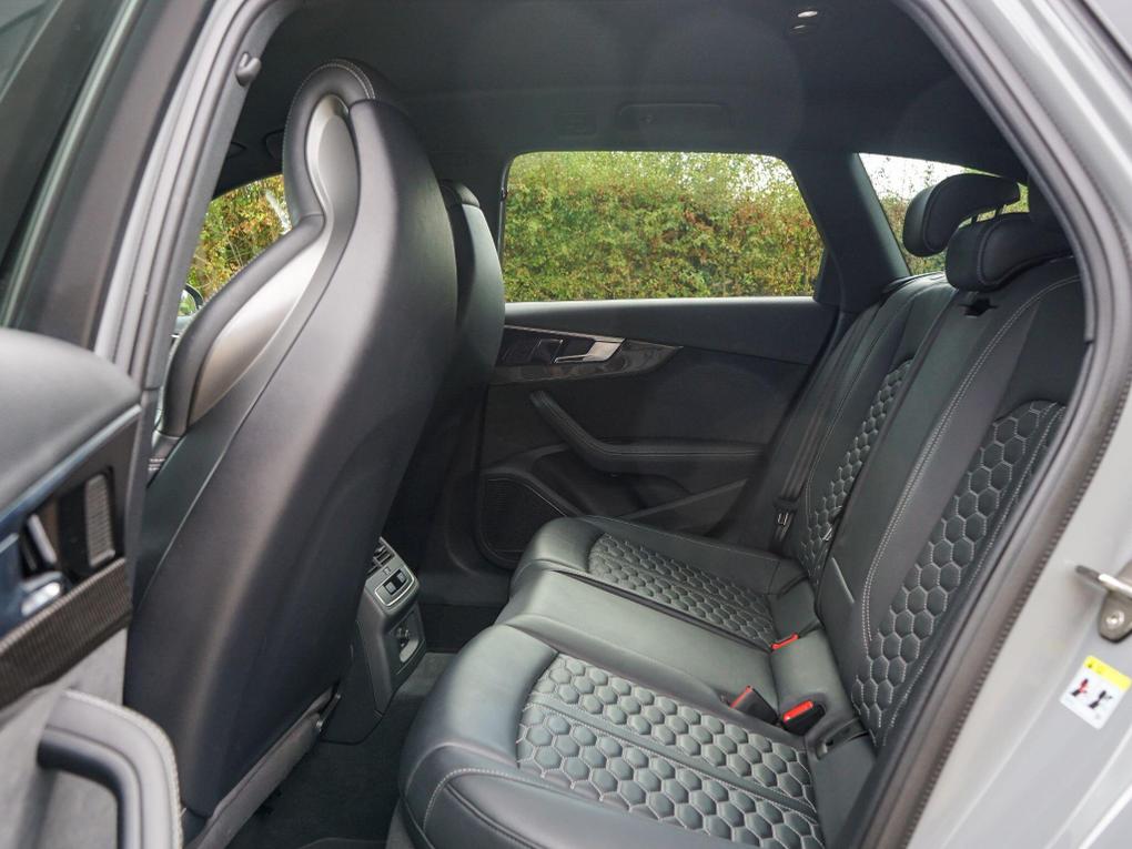 Used Audi RS4 Avant VU22BOF 16