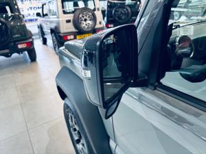 Suzuki Jimny Photo 20