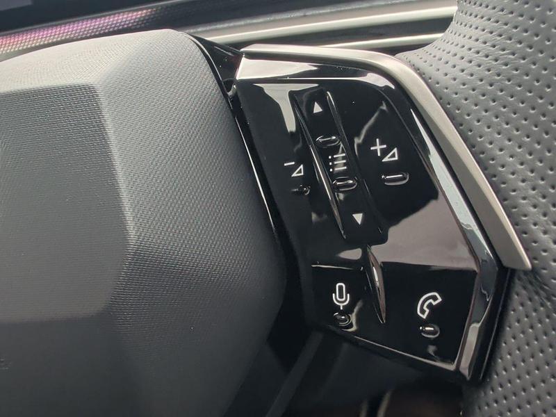 Used Peugeot 5008 202609035684391 26