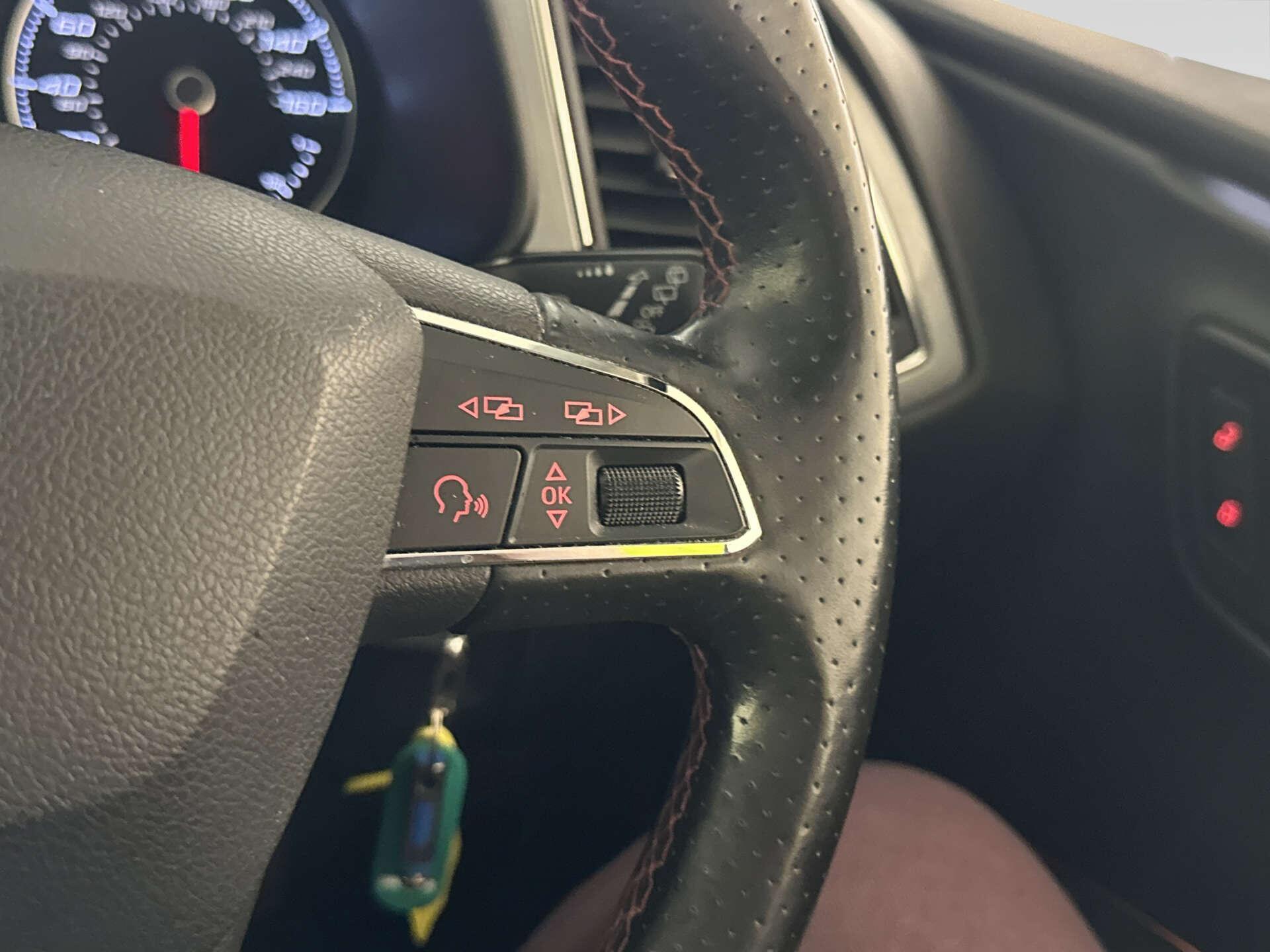2016 SEAT Leon thumbnail 20