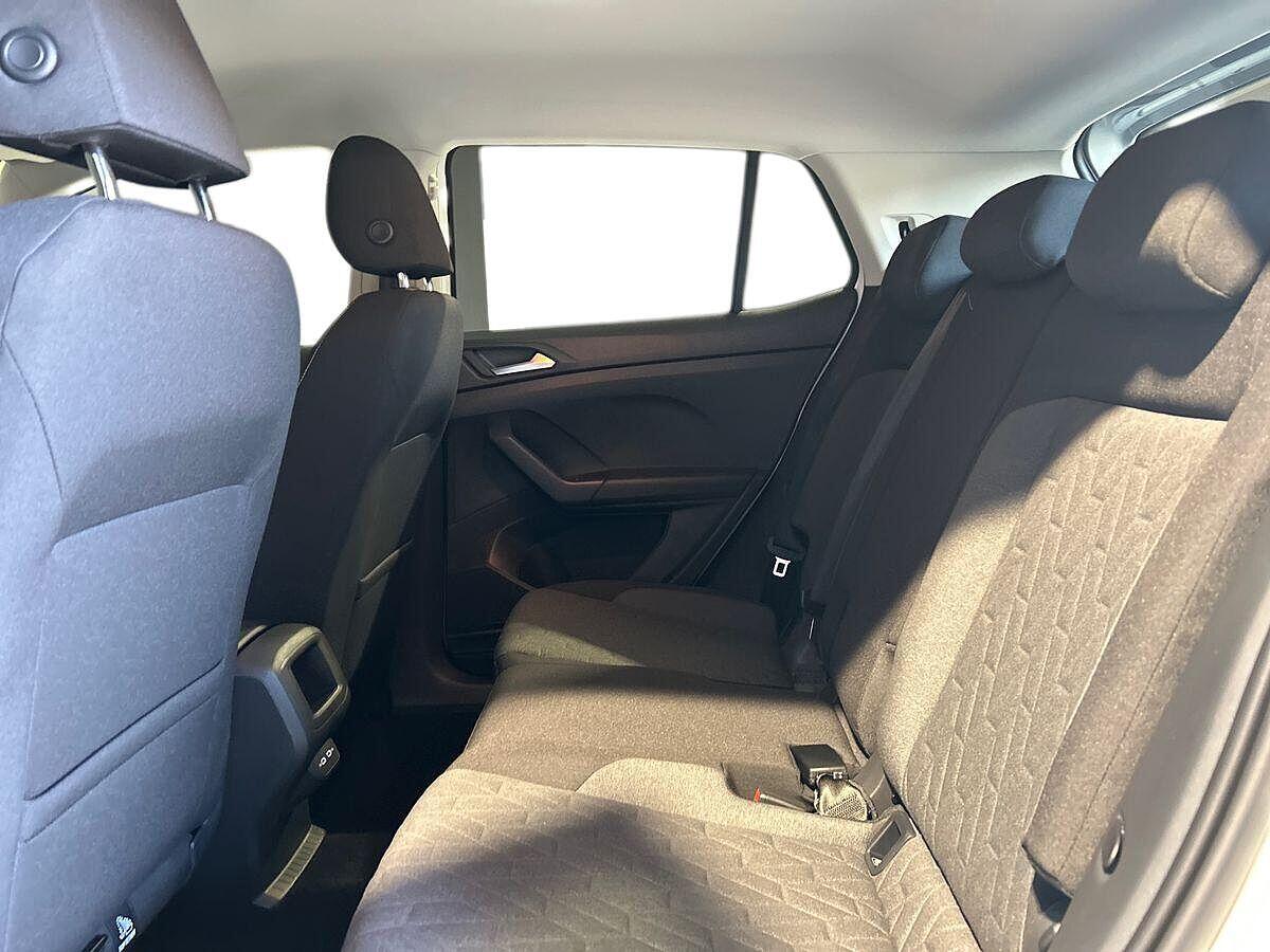 Volkswagen T-Cross Photo at-613d87ef6bbe4c8788fca7386e664b63.jpg