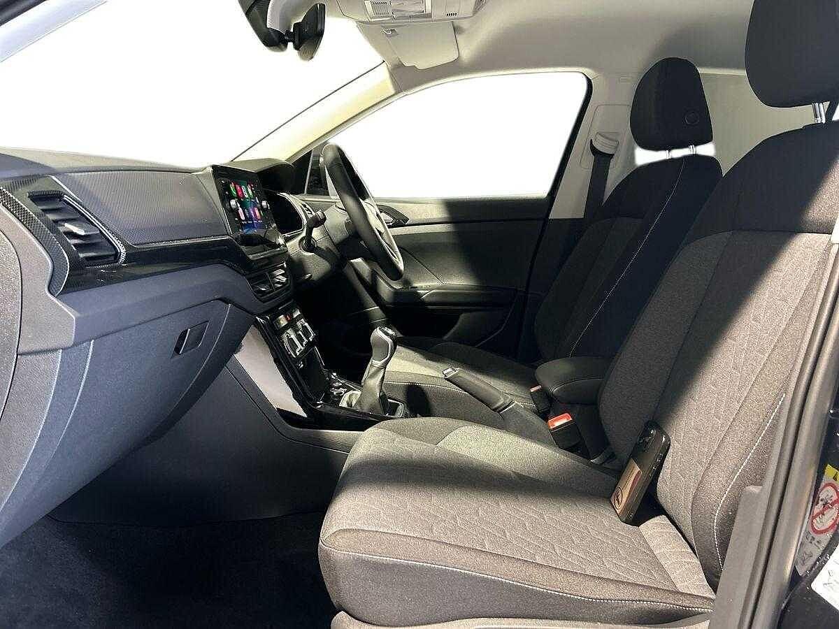 Volkswagen T-Cross Photo at-615b0ac85dd54694bd31dcabbfd5e995.jpg