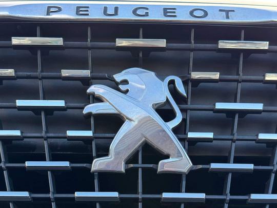 Peugeot 3008 Photo at-61644527859f4f498039ea1a32588d41.jpg