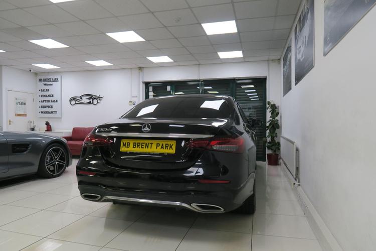 Used Mercedes-Benz E Class LR71NDU 7