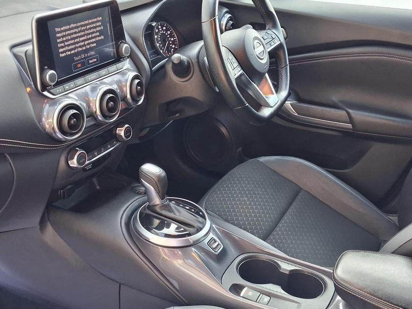 Nissan Juke Photo at-6203ce19bade4a82bed87920c593cfc7.jpg
