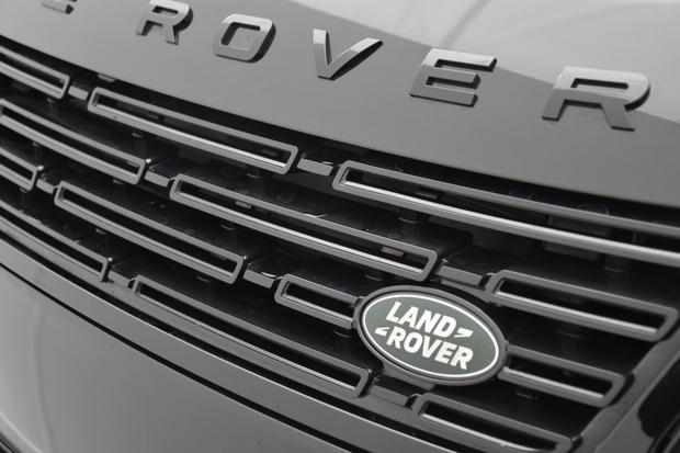 Land Rover RANGE ROVER SPORT Photo at-620aceb68d664e2c9efffae7d5be3fe8.jpg