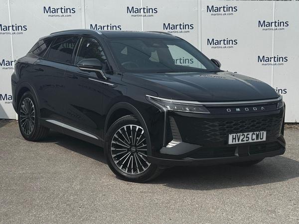 Used 2025 OMODA 9 1.5T SHS 34.46kWh Noble DHT3 4WD Euro 6 (s/s) 5dr Black at Martins Group