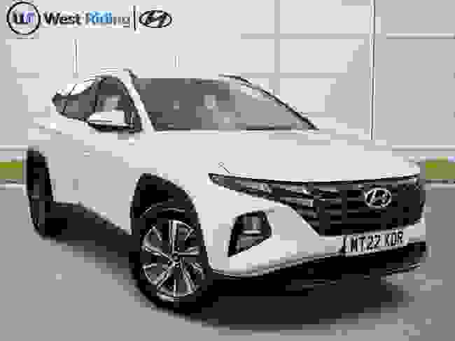 Used 2022 Hyundai TUCSON 1.6 h T-GDi SE Connect Auto Euro 6 (s/s) 5dr White at West Riding
