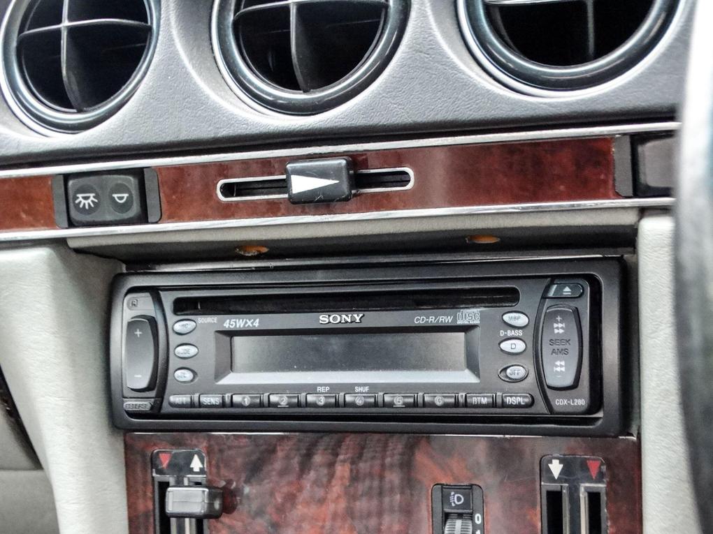 Used Mercedes-Benz 500 SL D884FYJ 28