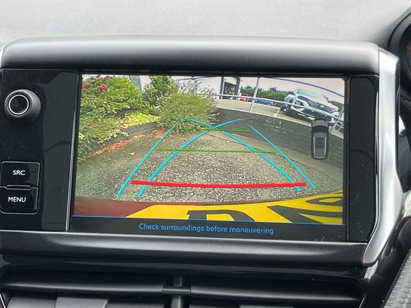 Used Peugeot 2008 BV67AKO 18