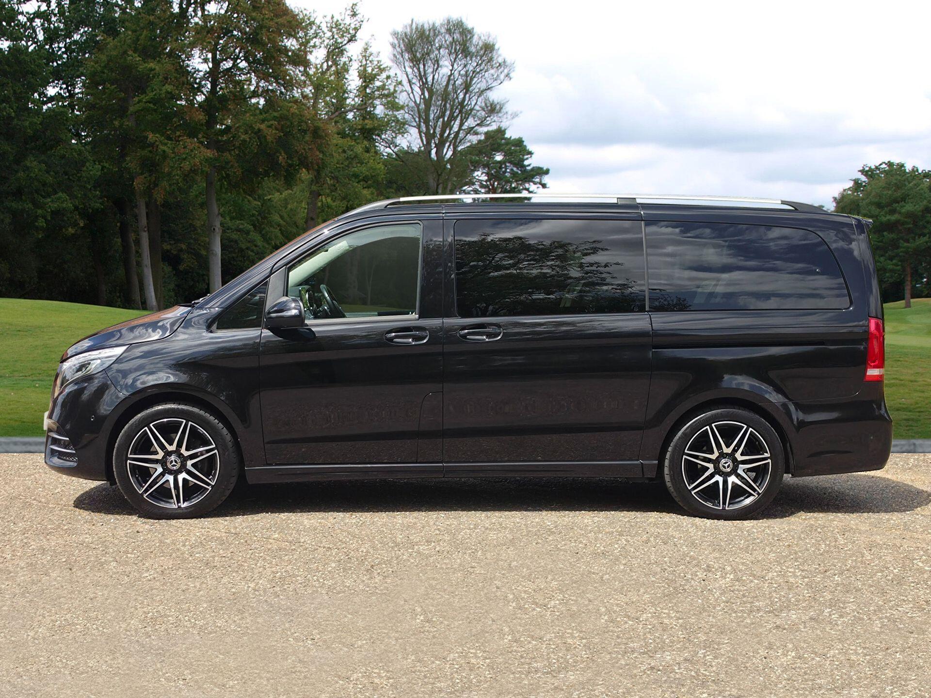 Mercedes-Benz V Class 2.2 V250d AMG Line G-Tronic+ Euro 6 (s/s) 5dr 8 Seat LWB — photo 3