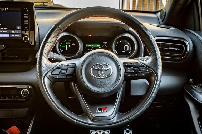 Used Toyota Yaris WU23ORG 27