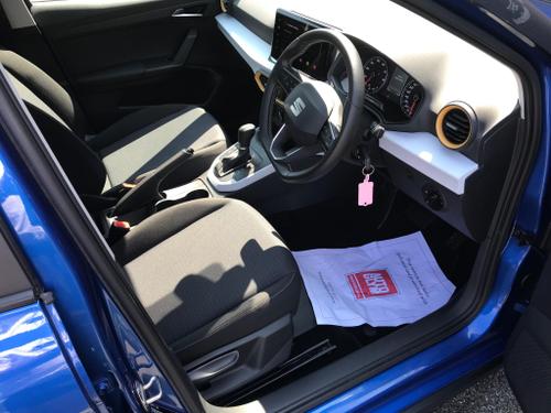 SEAT Arona Photo at-62aeb581695d4a5ea7cf2e6eec59537a.jpg