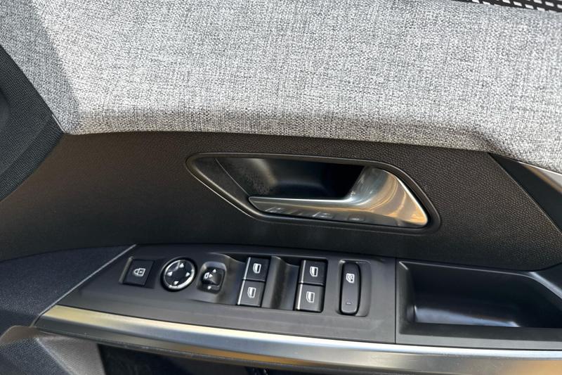 Used Peugeot E-3008 NV24RXT 33