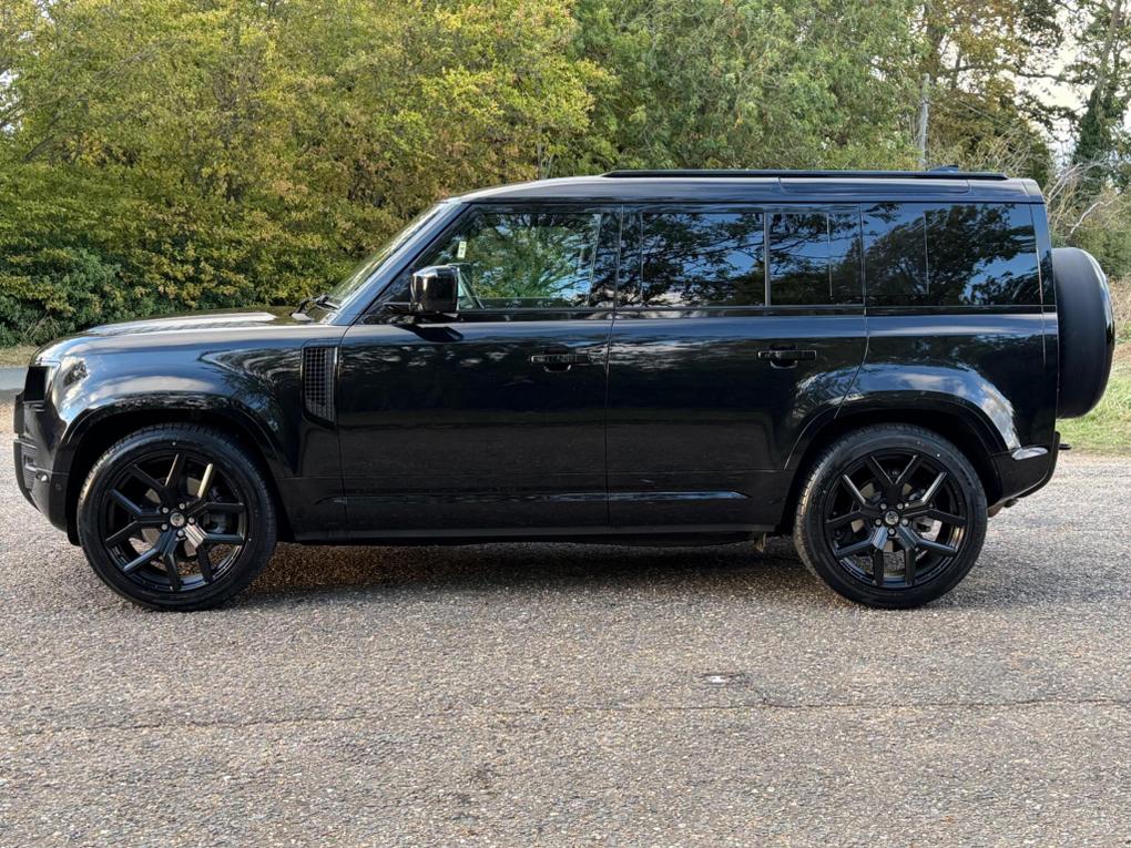 Used Land Rover Defender 110 KO25XKC 4