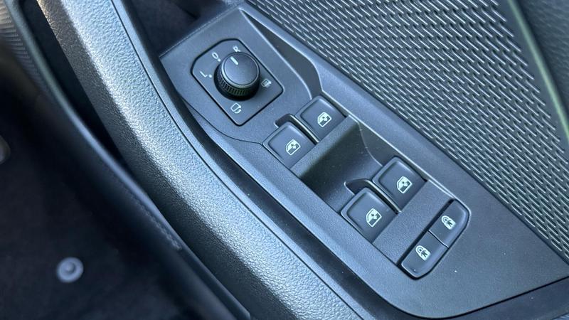 Skoda Octavia Photo at-6392bc3890404c7faecdc14e5b38d7d8.jpg