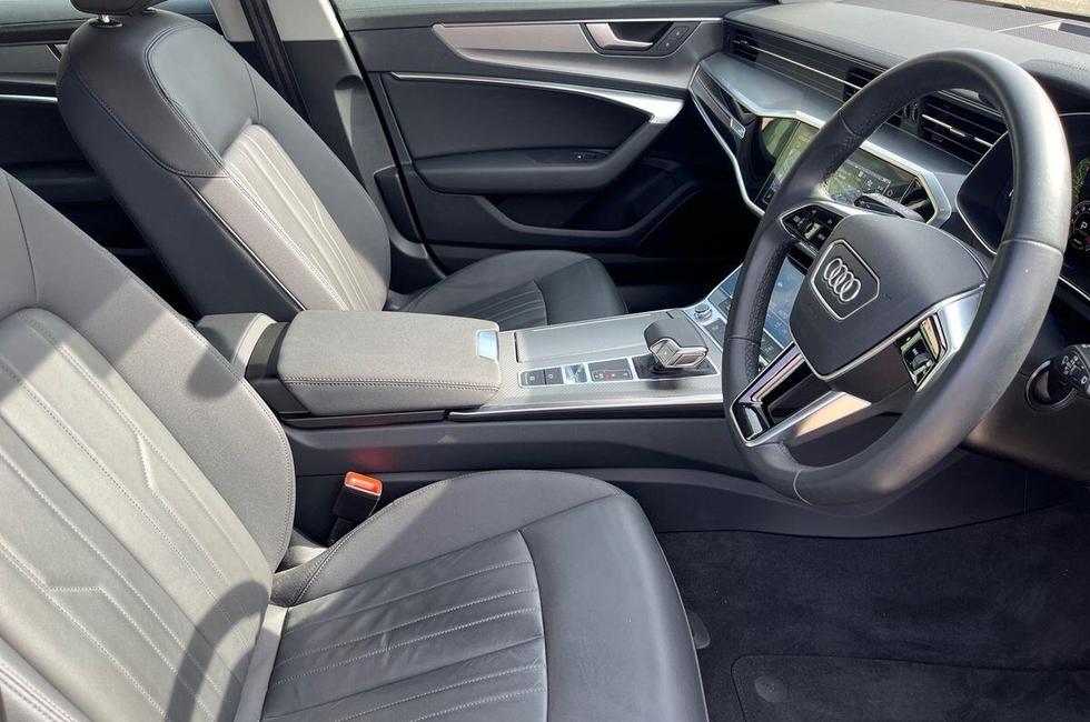 Audi A6 Photo at-639e4fe56b1c4d46be63a72794f1b380.jpg