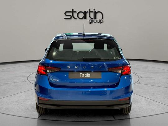 Skoda Fabia Photo at-63a170259b5d450183db8a4b78d5fa4f.jpg