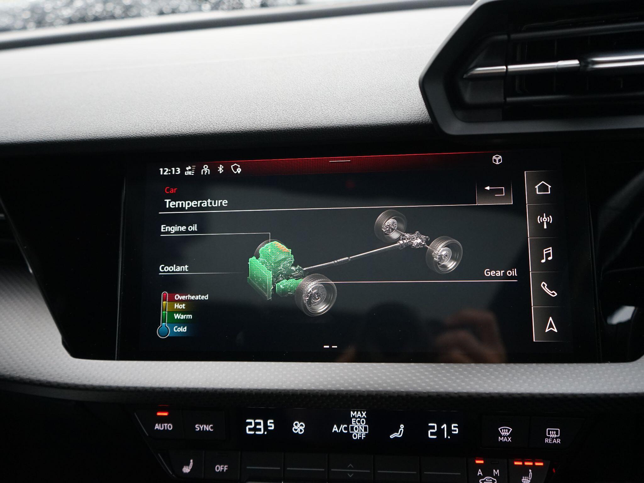 Audi RS3 2.5 TFSI Vorsprung Sportback S Tronic quattro Euro 6 (s/s) 5dr — photo 36
