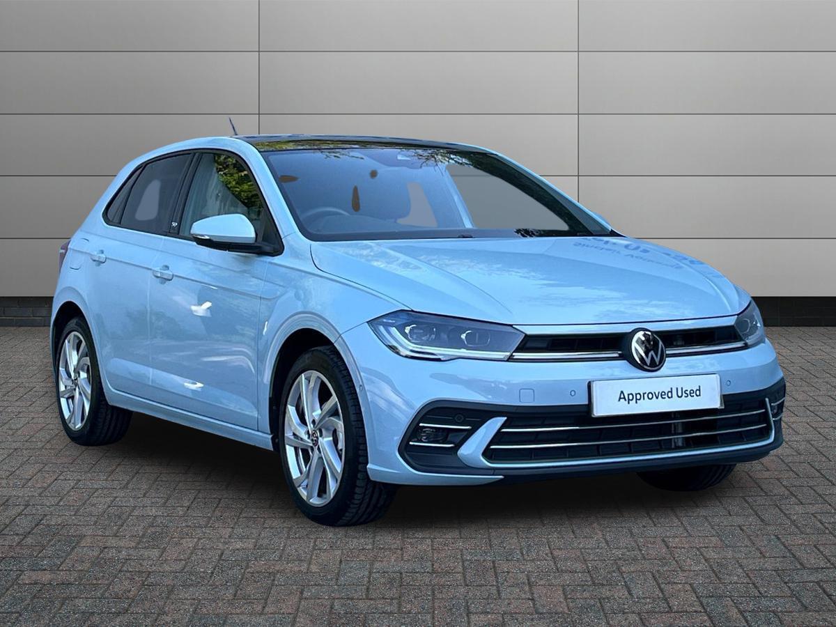 Volkswagen Polo listing photo