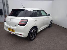 Suzuki Swift Photo 5