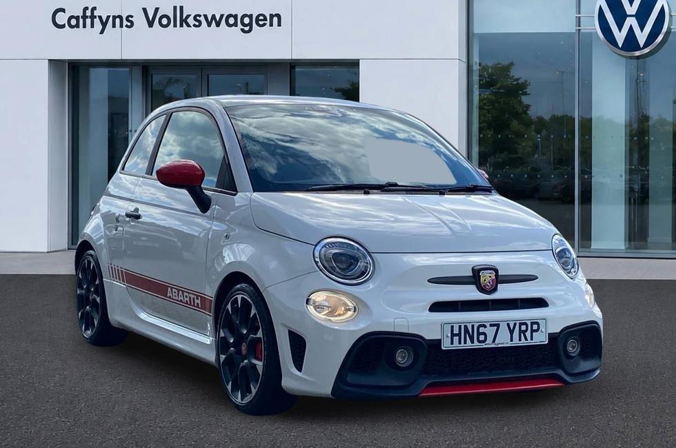 Abarth 595 Photo at-63d9c2b9f79740d69762ae138ba6ecfc.jpg