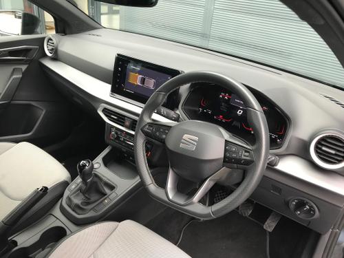SEAT Ibiza Photo at-63ff9122afbc4c2886deaa6d5e027478.jpg