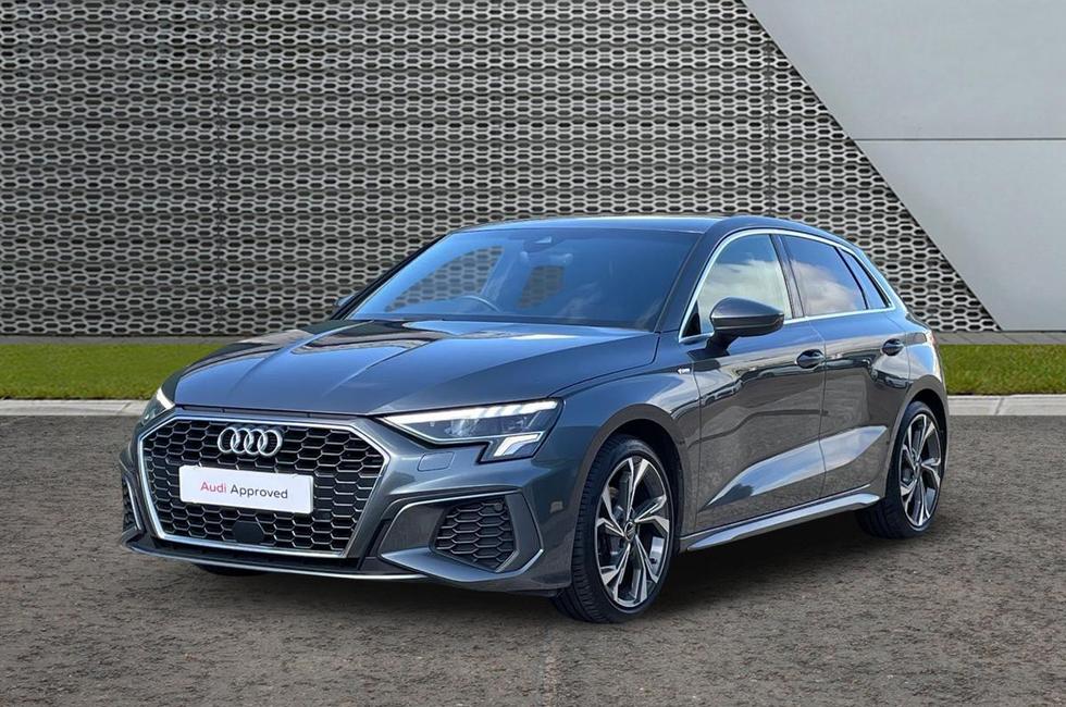 Audi A3 Photo at-6415143192924000bb13ad52d3fffb01.jpg