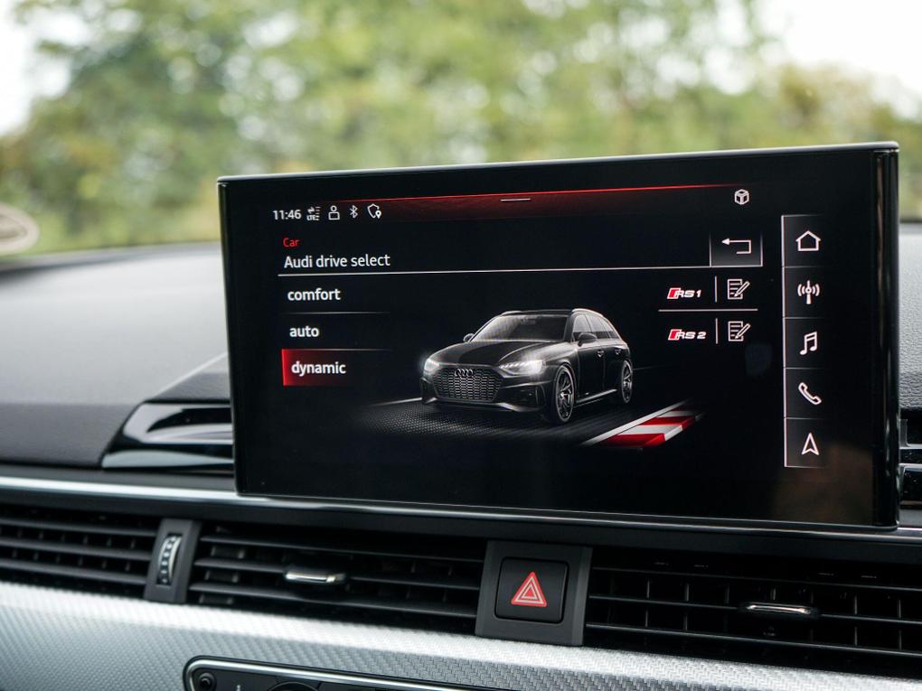 Used Audi RS4 Avant LD22EVY 29