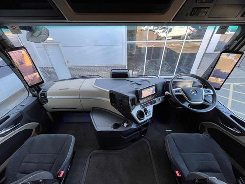 Mercedes-Benz Actros L Photo at-64a51c8475724e56b492a8c1d8c2cfe8.jpg