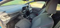 Ford Fiesta Photo 32