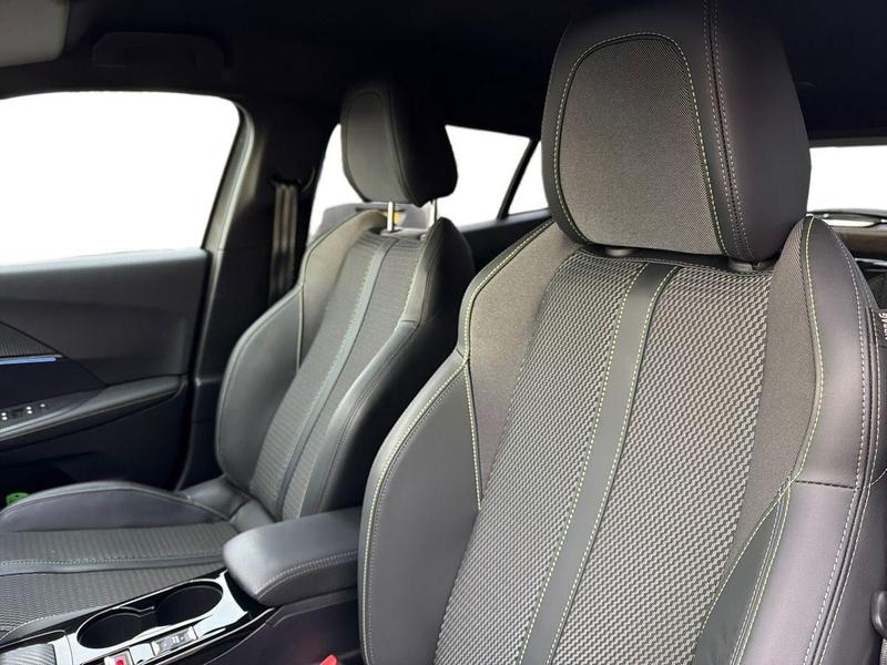 Used Peugeot 2008 202602099779604 13