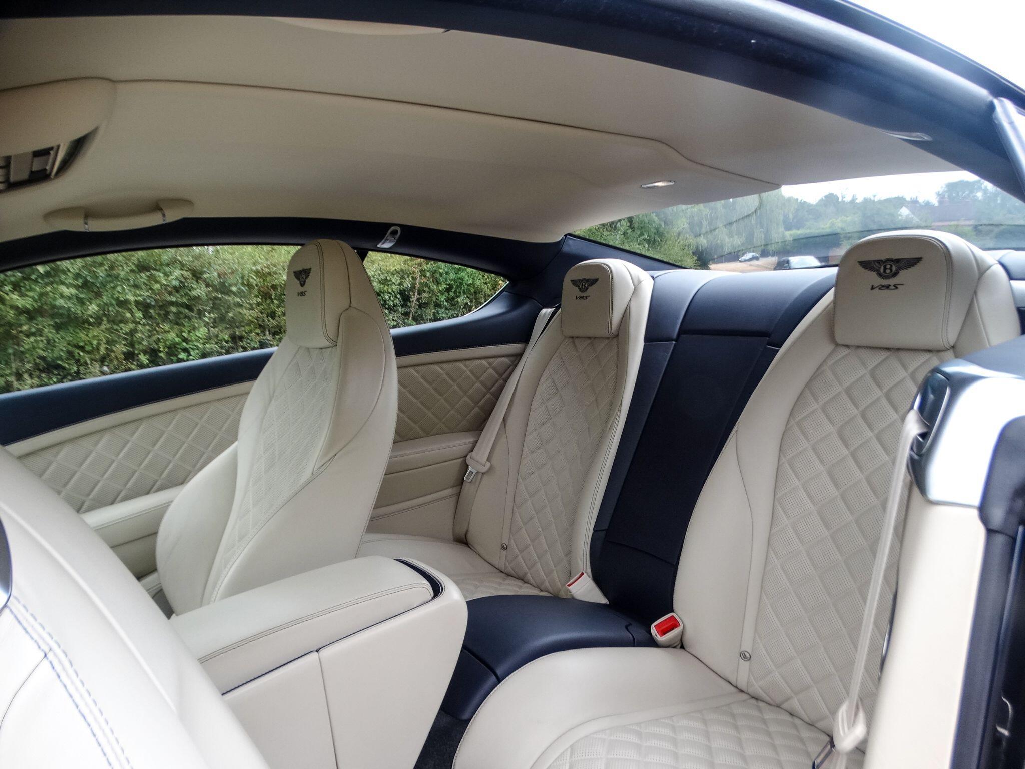 Bentley Continental 4.0 V8 GT S Coupe 2dr Petrol Auto 4WD Euro 6 (528 ps) — photo 12