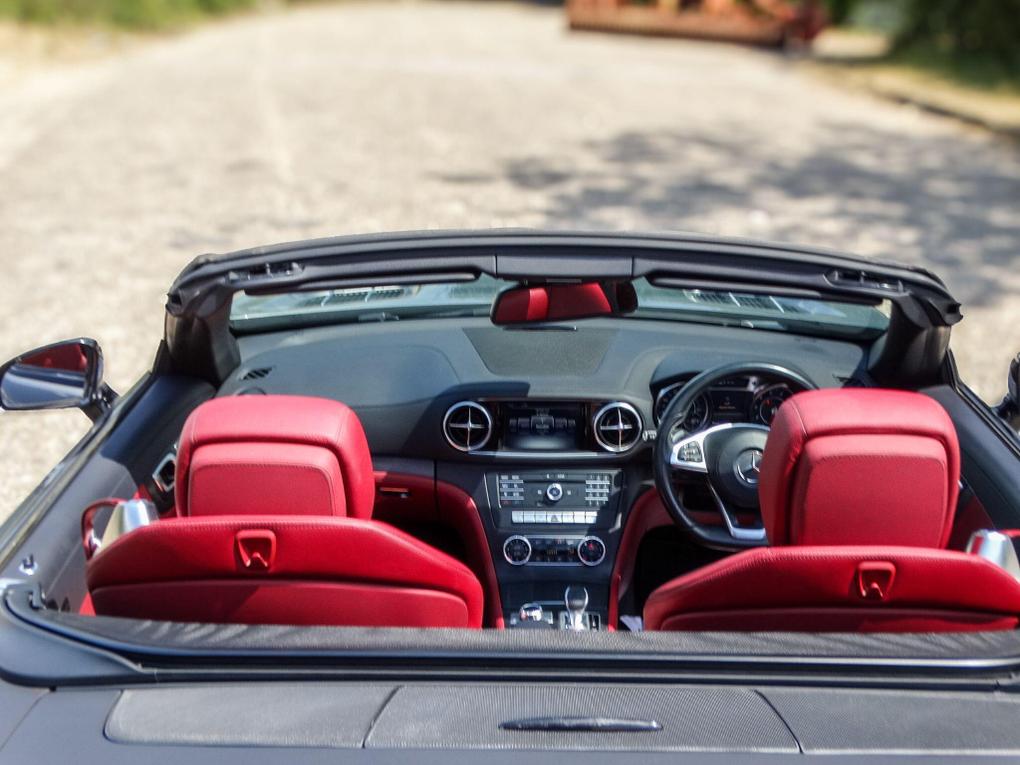 Used Mercedes-Benz SL YE17DFY 12